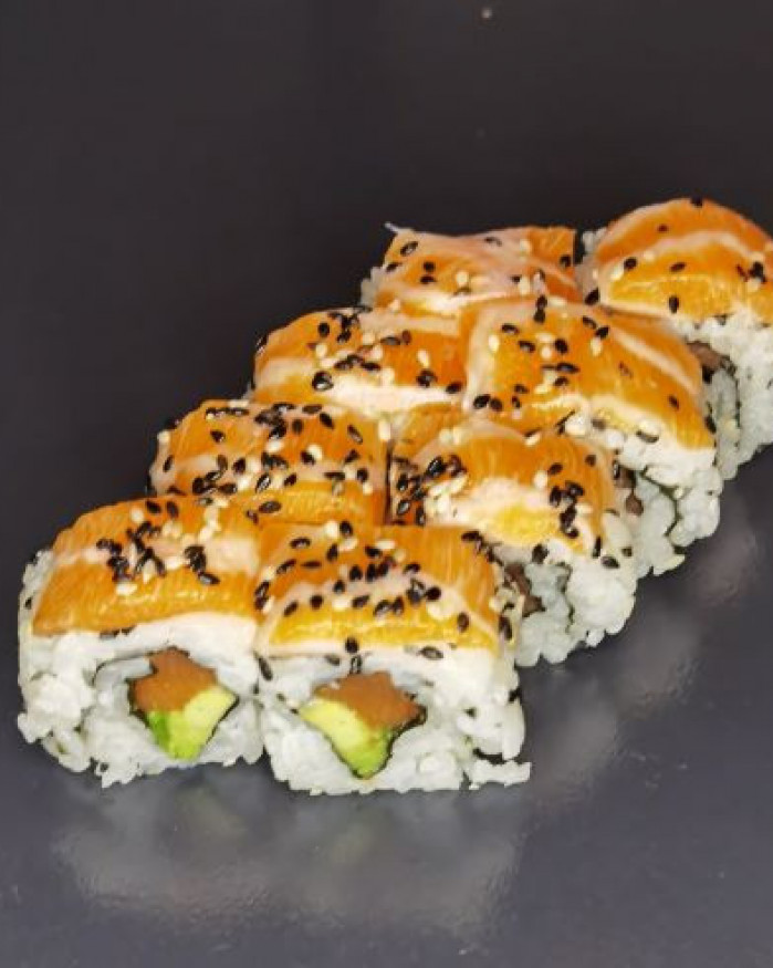 S26 MAKI DELICE (avocat et saumon)