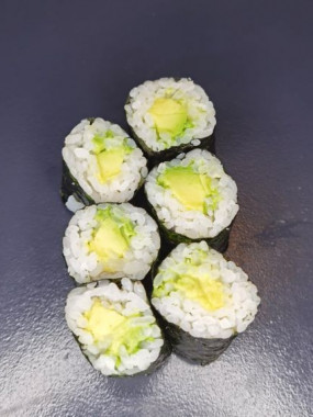 S24. AVOCAT MAKI